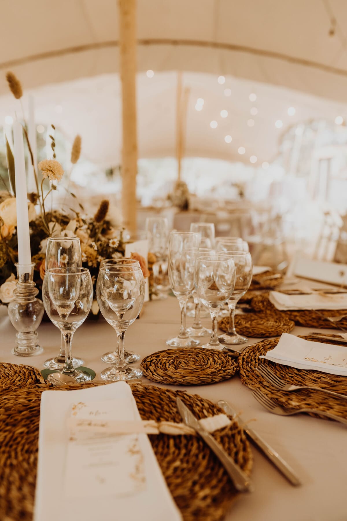 Boda de destino en Can Morei: detalles del convite