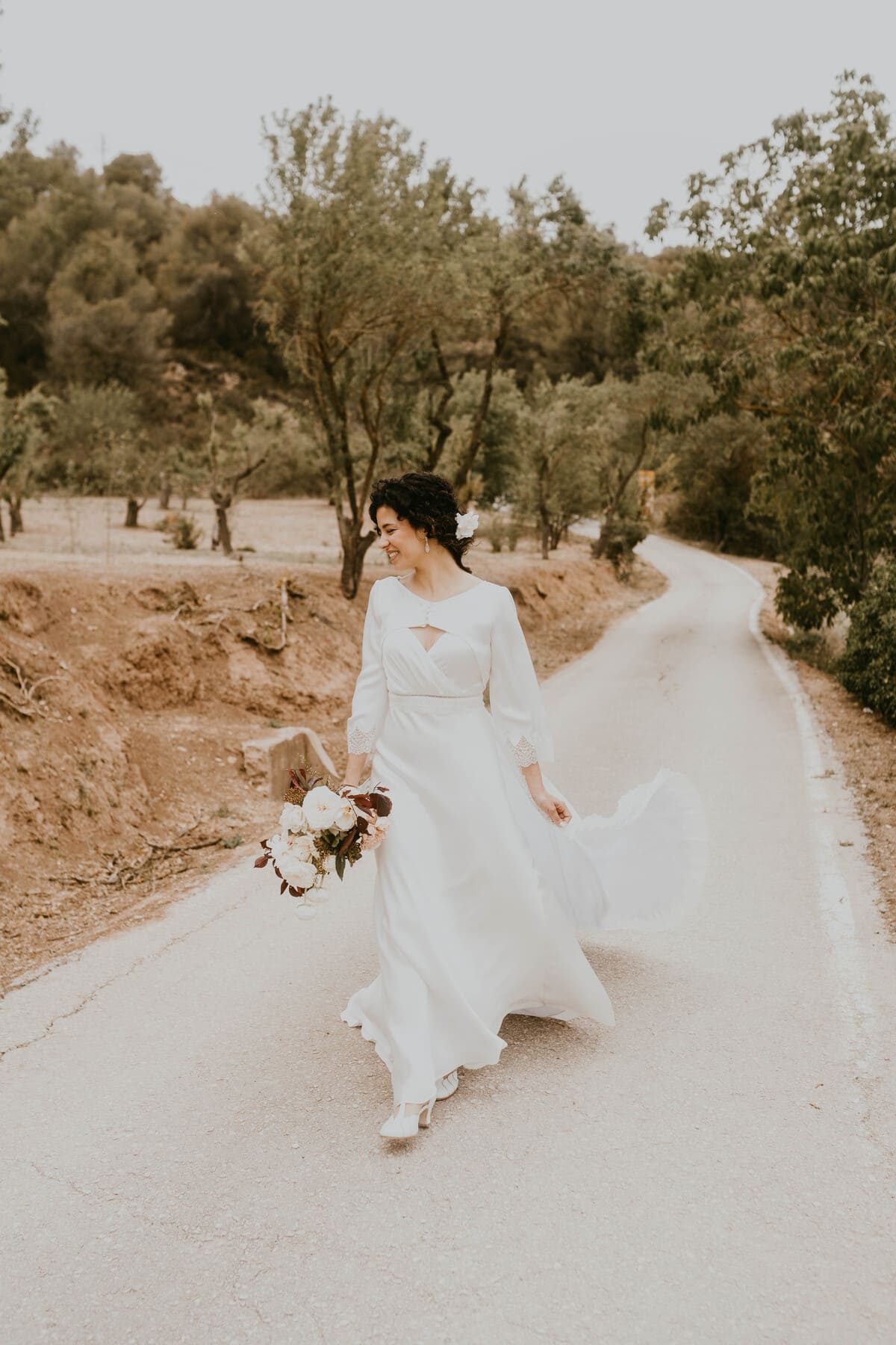 Boda de destino en Can Morei: fotos de grupo con los invitados